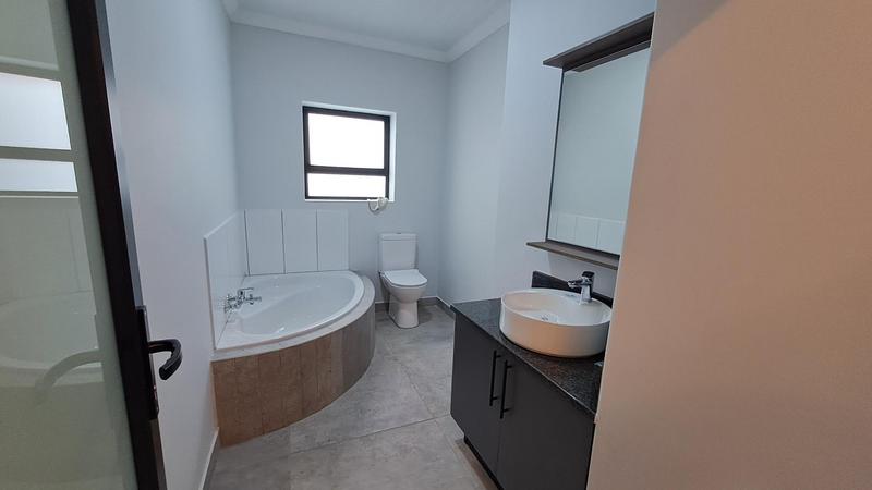 4 Bedroom Property for Sale in Stilbaai Wes Western Cape